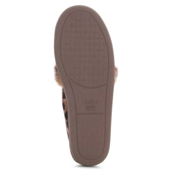 Women's Roxy Leopard Closed-Back Slippers - Picture 5 of 5